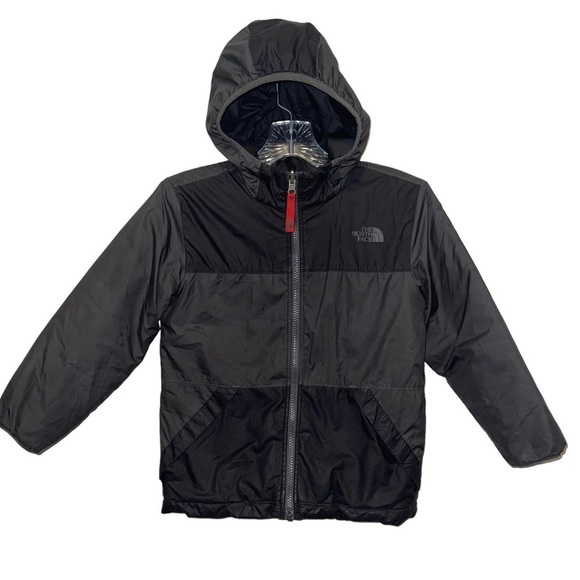 The North Face Boys Reversible Jacket Size S - Picture 1 of 7